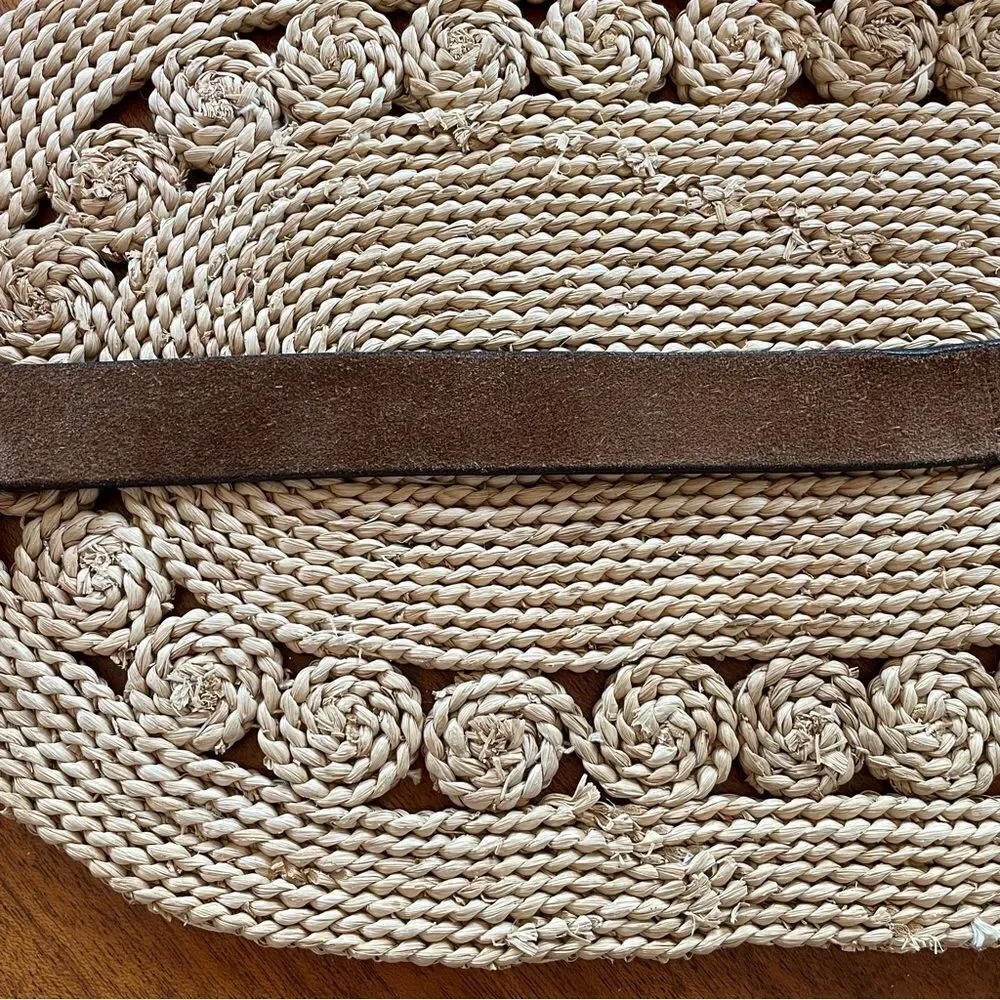 American Eagle Outfitters Men's Brown Leather Belt Size 39”